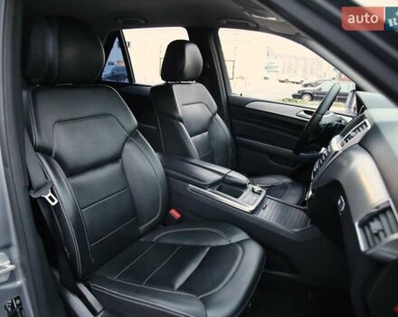 Мерседес М-Клас, об'ємом двигуна 2.99 л та пробігом 217 тис. км за 21000 $, фото 9 на Automoto.ua