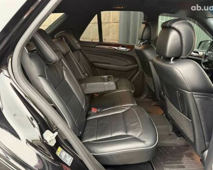 Мерседес М-Клас, об'ємом двигуна 3.5 л та пробігом 331 тис. км за 16950 $, фото 17 на Automoto.ua