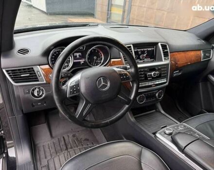 Мерседес М-Клас, об'ємом двигуна 3.5 л та пробігом 331 тис. км за 16950 $, фото 23 на Automoto.ua