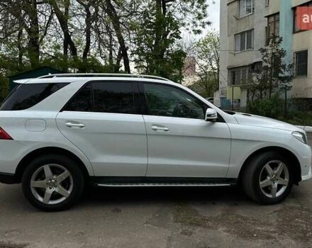 Мерседес М-Класс, объемом двигателя 2.99 л и пробегом 240 тыс. км за 28000 $, фото 25 на Automoto.ua