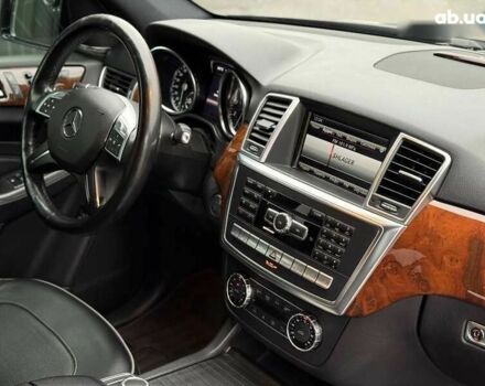 Мерседес М-Клас, об'ємом двигуна 3.5 л та пробігом 331 тис. км за 16950 $, фото 26 на Automoto.ua