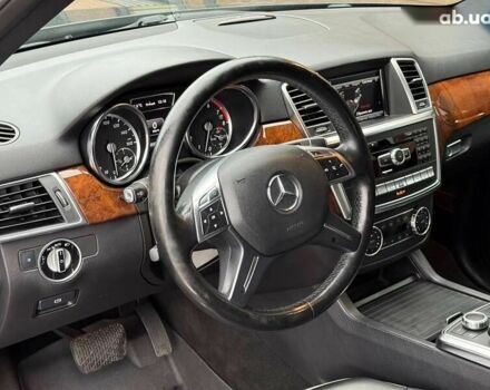 Мерседес М-Клас, об'ємом двигуна 3.5 л та пробігом 331 тис. км за 16950 $, фото 22 на Automoto.ua