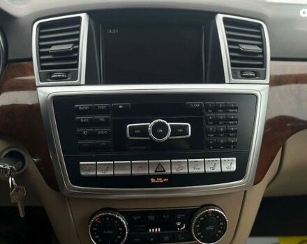 Мерседес М-Клас, об'ємом двигуна 3 л та пробігом 174 тис. км за 20590 $, фото 22 на Automoto.ua