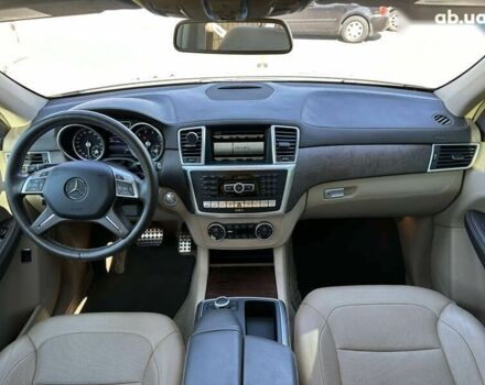 Мерседес М-Класс, объемом двигателя 3 л и пробегом 136 тыс. км за 23500 $, фото 22 на Automoto.ua
