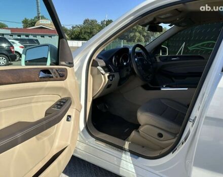 Мерседес М-Класс, объемом двигателя 3 л и пробегом 136 тыс. км за 23500 $, фото 4 на Automoto.ua