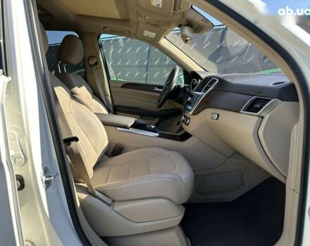 Мерседес М-Класс, объемом двигателя 3 л и пробегом 136 тыс. км за 23500 $, фото 27 на Automoto.ua