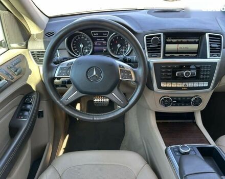 Мерседес М-Класс, объемом двигателя 3 л и пробегом 136 тыс. км за 23500 $, фото 23 на Automoto.ua