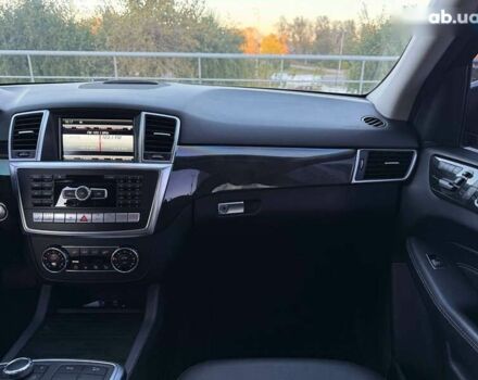 Мерседес М-Клас, об'ємом двигуна 3 л та пробігом 156 тис. км за 27400 $, фото 26 на Automoto.ua