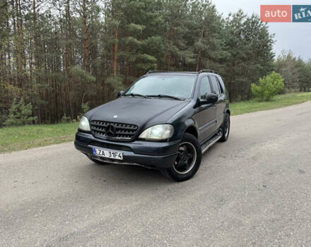 Мерседес М-Класс, объемом двигателя 3.2 л и пробегом 358 тыс. км за 3850 $, фото 1 на Automoto.ua