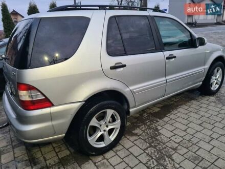 Мерседес М-Клас 2003 у Івано-Франківську на Automoto.ua Мерседес М-Клас, об'ємом двигуна 2.7 л та пробігом 265 тис. км за 5000 $, фото 1 на Automoto.ua