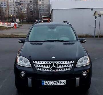 Мерседес М-Класс, объемом двигателя 3.5 л и пробегом 299 тыс. км за 10000 $, фото 1 на Automoto.ua