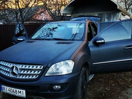 Мерседес М-Класс 2008 в Киеве на Automoto.ua Мерседес М-Класс, объемом двигателя 3.5 л и пробегом 307 тыс. км за 8800 $, фото 1 на Automoto.ua