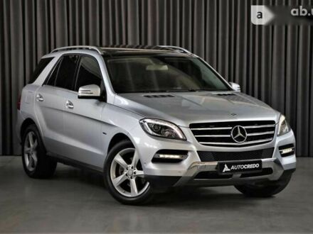 Мерседес М-Класс, объемом двигателя 2.1 л и пробегом 132 тыс. км за 25900 $, фото 1 на Automoto.ua