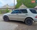 Сірий Мерседес М-Клас, об'ємом двигуна 3.2 л та пробігом 320 тис. км за 4800 $, фото 2 на Automoto.ua