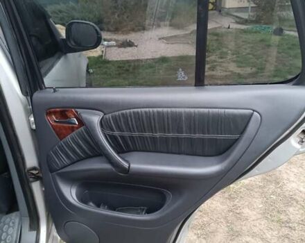 Серый Мерседес М-Класс, объемом двигателя 3.2 л и пробегом 390 тыс. км за 5500 $, фото 13 на Automoto.ua