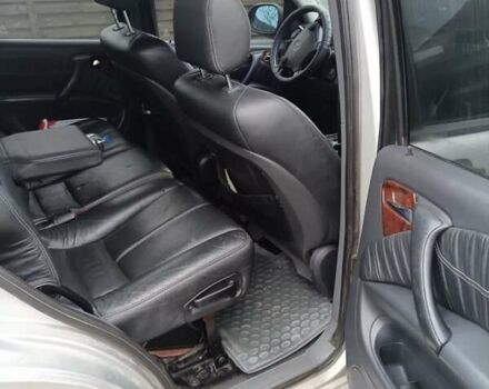 Серый Мерседес М-Класс, объемом двигателя 3.2 л и пробегом 390 тыс. км за 5500 $, фото 11 на Automoto.ua