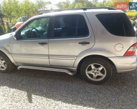 Серый Мерседес М-Класс, объемом двигателя 2.7 л и пробегом 325 тыс. км за 6700 $, фото 2 на Automoto.ua