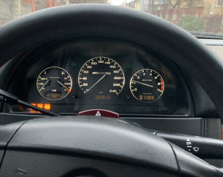 Сірий Мерседес М-Клас, об'ємом двигуна 4.97 л та пробігом 280 тис. км за 6800 $, фото 8 на Automoto.ua