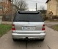 Сірий Мерседес М-Клас, об'ємом двигуна 4.97 л та пробігом 280 тис. км за 6500 $, фото 6 на Automoto.ua