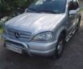 Сірий Мерседес М-Клас, об'ємом двигуна 3.2 л та пробігом 307 тис. км за 6900 $, фото 1 на Automoto.ua