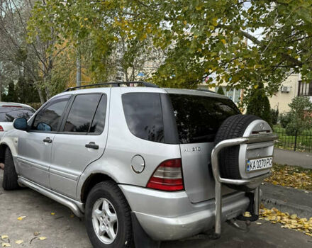 Серый Мерседес М-Класс, объемом двигателя 2.66 л и пробегом 385 тыс. км за 4500 $, фото 9 на Automoto.ua