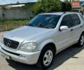 Сірий Мерседес М-Клас, об'ємом двигуна 2.7 л та пробігом 315 тис. км за 4000 $, фото 2 на Automoto.ua
