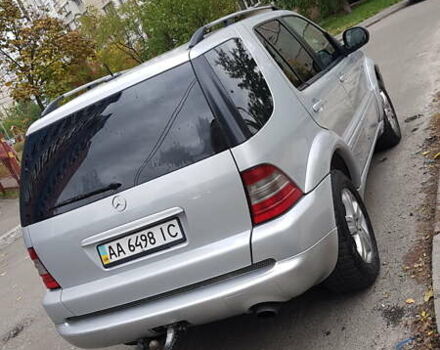 Серый Мерседес М-Класс, объемом двигателя 4.3 л и пробегом 257 тыс. км за 6500 $, фото 6 на Automoto.ua