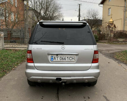 Сірий Мерседес М-Клас, об'ємом двигуна 4.97 л та пробігом 280 тис. км за 6800 $, фото 6 на Automoto.ua