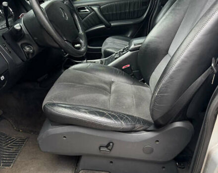 Сірий Мерседес М-Клас, об'ємом двигуна 2.7 л та пробігом 646 тис. км за 7500 $, фото 2 на Automoto.ua