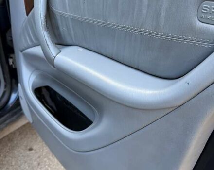 Сірий Мерседес М-Клас, об'ємом двигуна 2.69 л та пробігом 255 тис. км за 8000 $, фото 11 на Automoto.ua