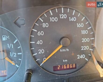 Сірий Мерседес М-Клас, об'ємом двигуна 2.7 л та пробігом 216 тис. км за 8250 $, фото 5 на Automoto.ua