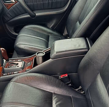 Сірий Мерседес М-Клас, об'ємом двигуна 2.7 л та пробігом 302 тис. км за 12000 $, фото 28 на Automoto.ua