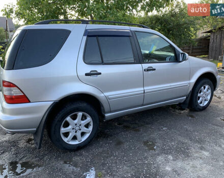 Серый Мерседес М-Класс, объемом двигателя 2.7 л и пробегом 370 тыс. км за 6100 $, фото 6 на Automoto.ua