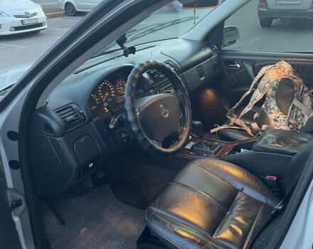 Серый Мерседес М-Класс, объемом двигателя 3.2 л и пробегом 372 тыс. км за 5700 $, фото 5 на Automoto.ua