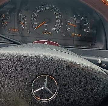 Сірий Мерседес М-Клас, об'ємом двигуна 2.7 л та пробігом 302 тис. км за 12000 $, фото 33 на Automoto.ua