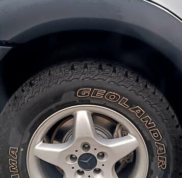 Сірий Мерседес М-Клас, об'ємом двигуна 2.7 л та пробігом 302 тис. км за 12000 $, фото 42 на Automoto.ua