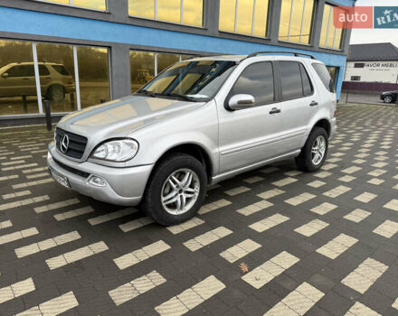 Серый Мерседес М-Класс, объемом двигателя 2.69 л и пробегом 400 тыс. км за 6300 $, фото 1 на Automoto.ua