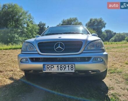 Сірий Мерседес М-Клас, об'ємом двигуна 2.7 л та пробігом 216 тис. км за 8250 $, фото 17 на Automoto.ua