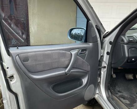 Сірий Мерседес М-Клас, об'ємом двигуна 2.7 л та пробігом 315 тис. км за 9000 $, фото 8 на Automoto.ua