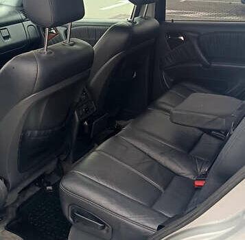 Сірий Мерседес М-Клас, об'ємом двигуна 2.7 л та пробігом 302 тис. км за 12000 $, фото 17 на Automoto.ua