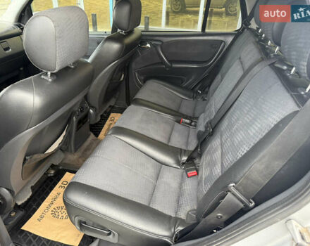 Серый Мерседес М-Класс, объемом двигателя 2.69 л и пробегом 400 тыс. км за 6300 $, фото 9 на Automoto.ua