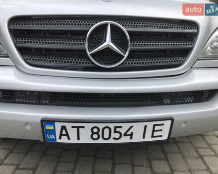 Серый Мерседес М-Класс, объемом двигателя 2.7 л и пробегом 394 тыс. км за 7950 $, фото 1 на Automoto.ua