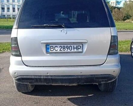 Серый Мерседес М-Класс, объемом двигателя 2.7 л и пробегом 290 тыс. км за 6999 $, фото 11 на Automoto.ua