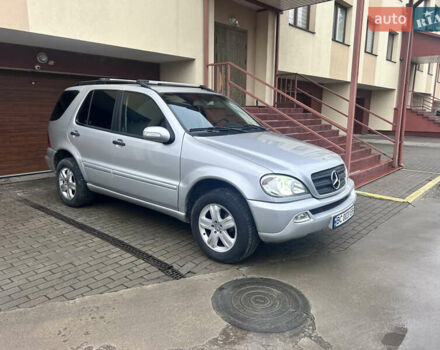 Серый Мерседес М-Класс, объемом двигателя 2.7 л и пробегом 327 тыс. км за 8500 $, фото 12 на Automoto.ua