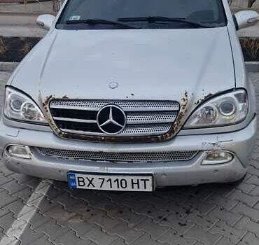 Сірий Мерседес М-Клас, об'ємом двигуна 2.69 л та пробігом 403 тис. км за 6000 $, фото 2 на Automoto.ua