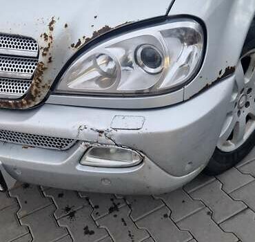 Сірий Мерседес М-Клас, об'ємом двигуна 2.69 л та пробігом 403 тис. км за 6000 $, фото 3 на Automoto.ua