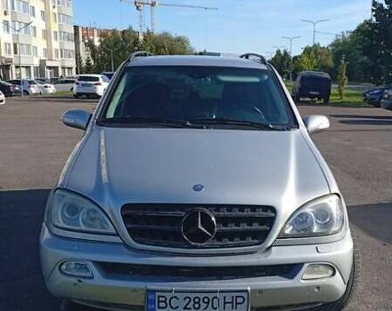 Серый Мерседес М-Класс, объемом двигателя 2.7 л и пробегом 290 тыс. км за 6999 $, фото 7 на Automoto.ua