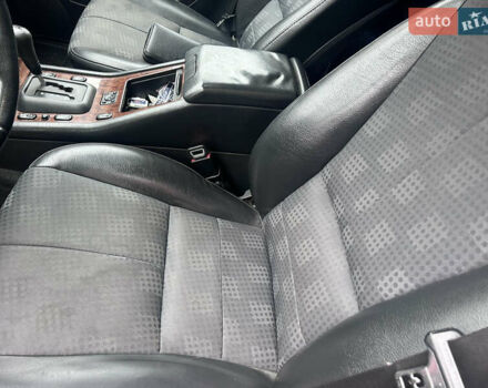 Серый Мерседес М-Класс, объемом двигателя 2.7 л и пробегом 327 тыс. км за 8500 $, фото 31 на Automoto.ua