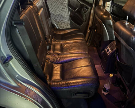 Серый Мерседес М-Класс, объемом двигателя 4 л и пробегом 250 тыс. км за 6200 $, фото 16 на Automoto.ua