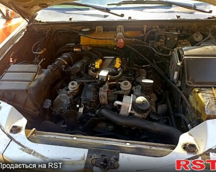 Серый Мерседес М-Класс, объемом двигателя 3.8 л и пробегом 350 тыс. км за 6100 $, фото 6 на Automoto.ua